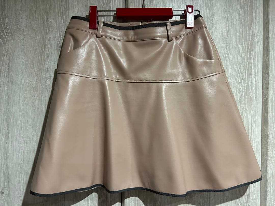 さらに値下げ！　ランバンスポール　合皮スカート Ｌサイズ