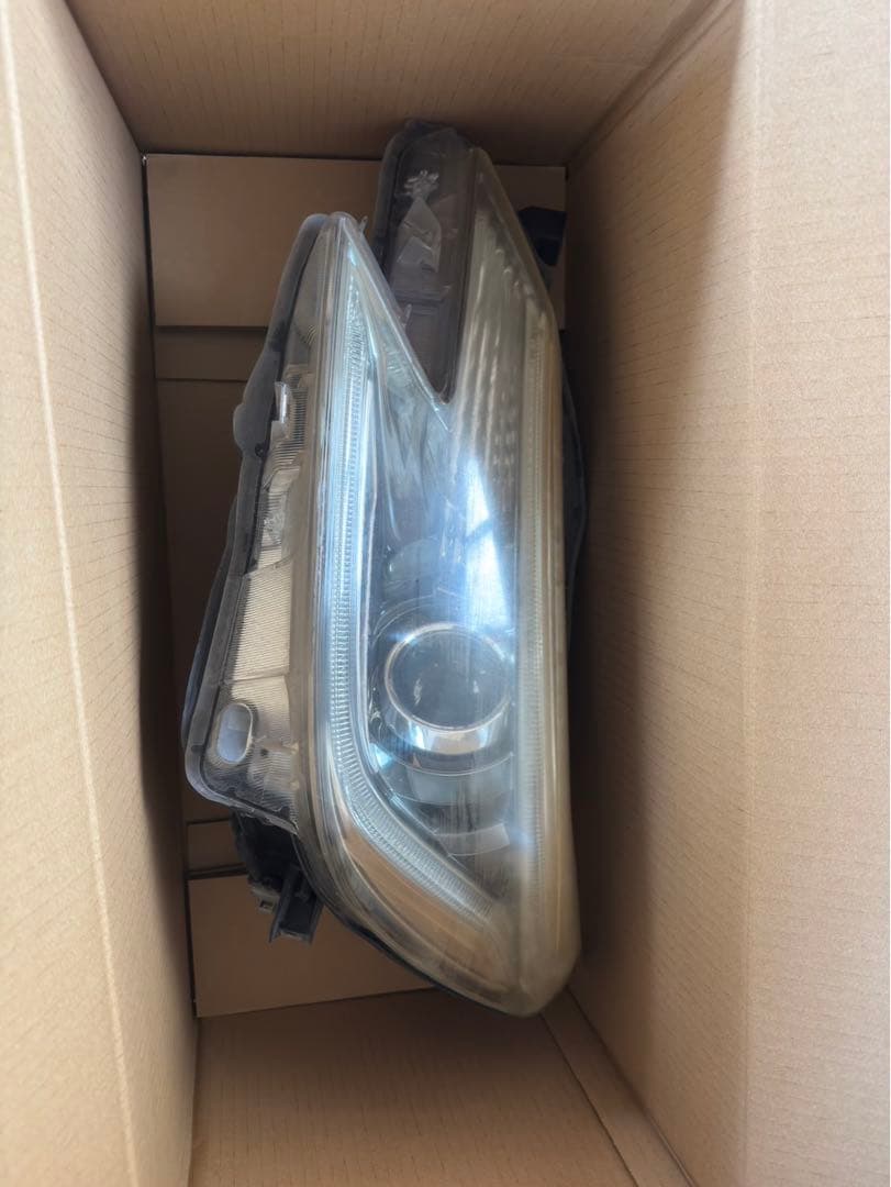 マークXライト左右