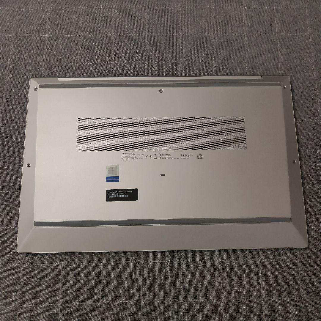 2021年8月 HP 美品 爆速10世代i7 10710U 16GB 512GB