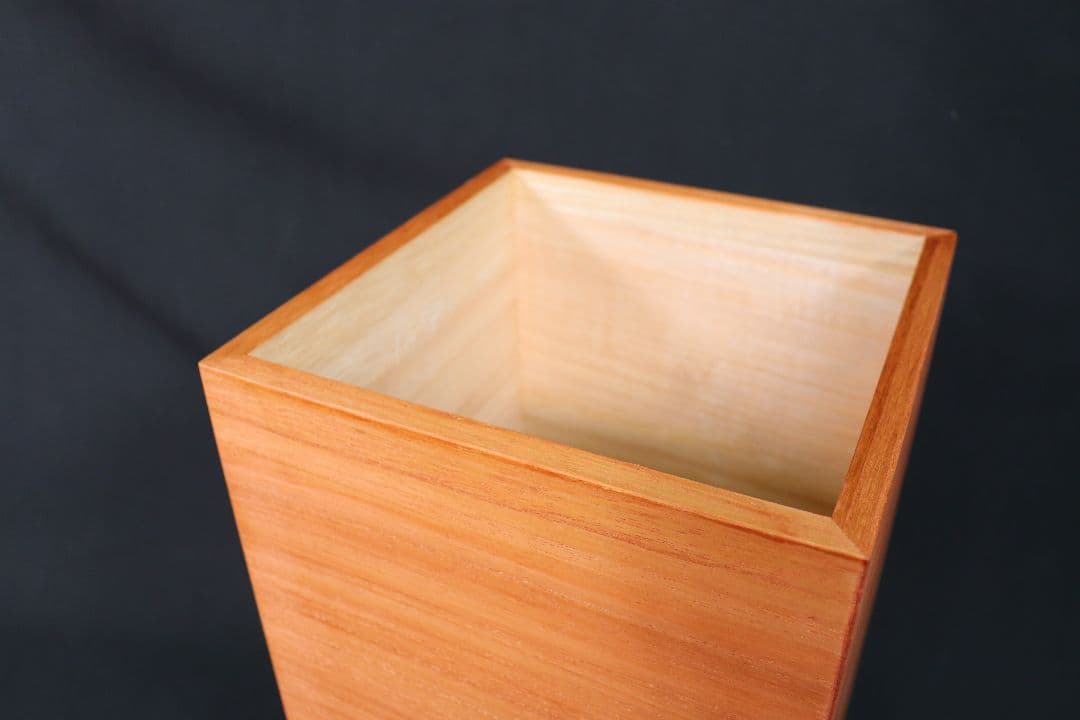 【新米の美味しさ長続き】【 10キロ用 】キャスター付き桐米びつ柿渋塗り