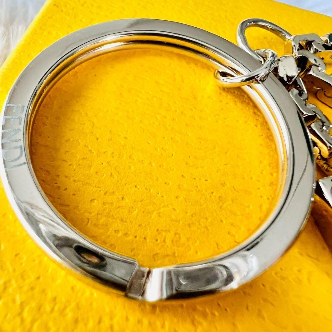 ✨美品✨フェンディ　キーホルダー　バッグチャーム　バゲット　FFロゴ　スクエア