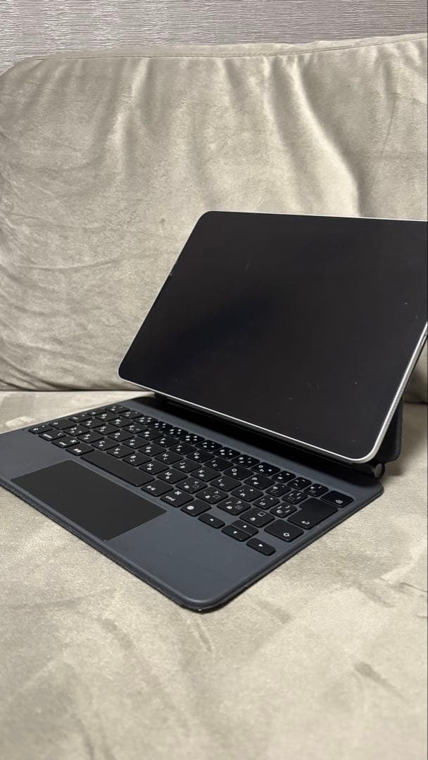 Apple iPad Pro 11inch 第2世代 純正マジックキーボード付き
