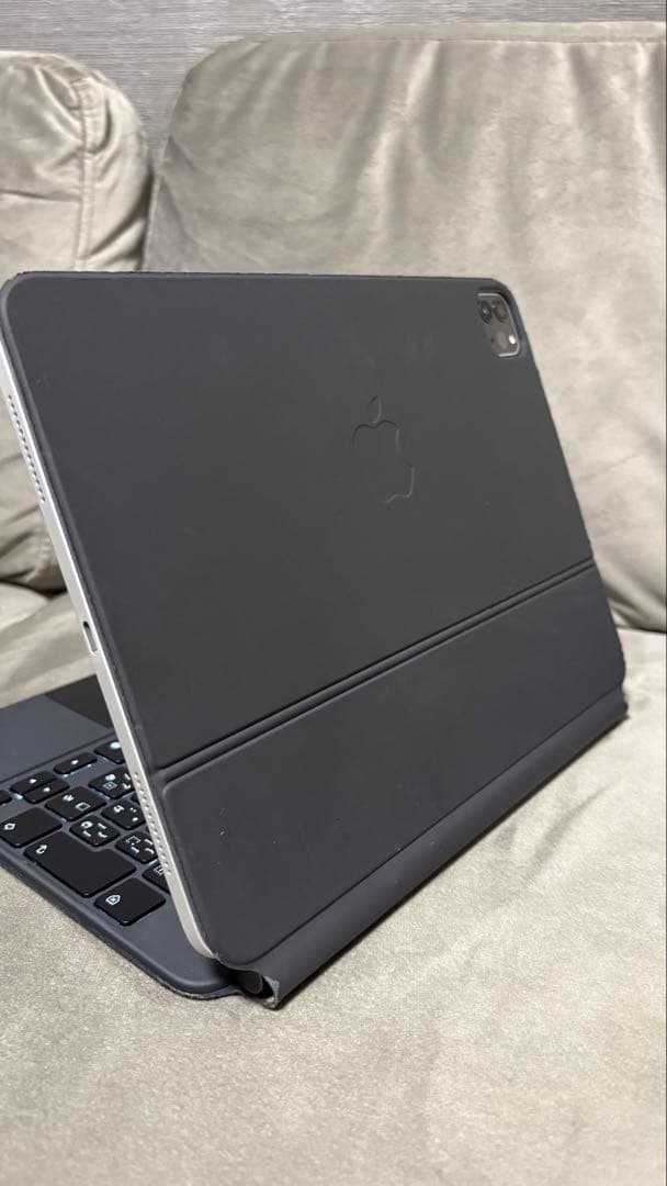 Apple iPad Pro 11inch 第2世代 純正マジックキーボード付き