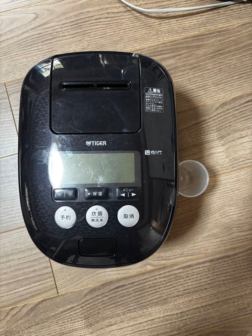 【美品】TIGER 圧力IHジャー炊飯器 3.5合JPD-A060