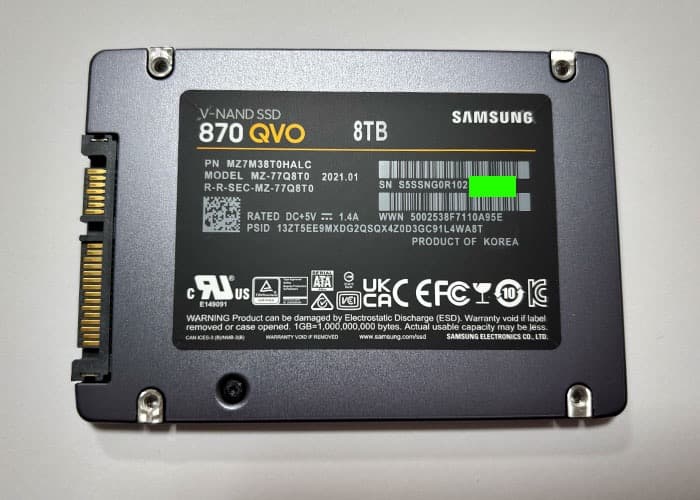 Samsung 870 QVO 8TB 内蔵型SSD 中古