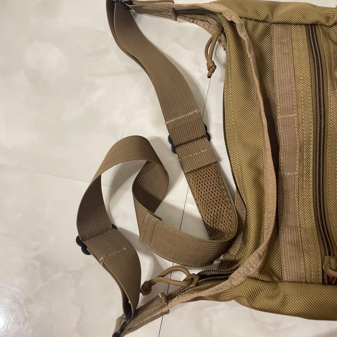 BRIEFING ブリーフィング　DAY TRIPPER ショルダーバッグ