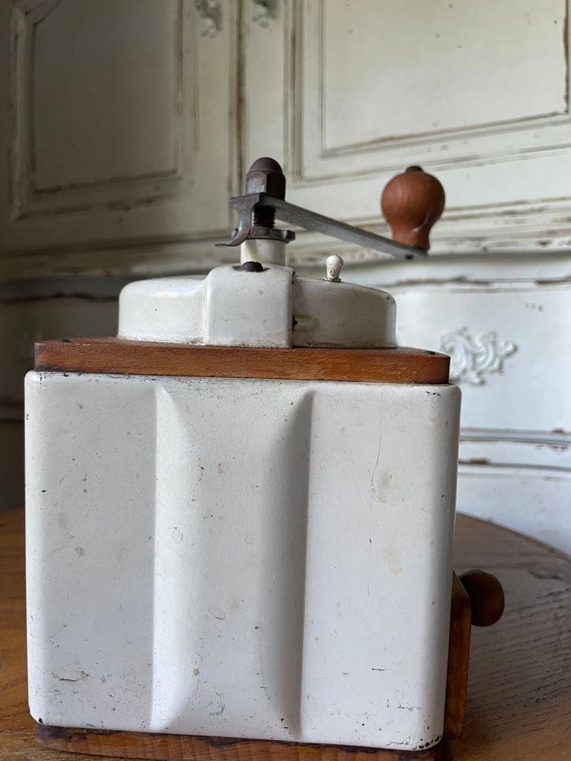 フランス　アンティーク　プジョー　コーヒーミル　アイボリー　グラインダー　メタル