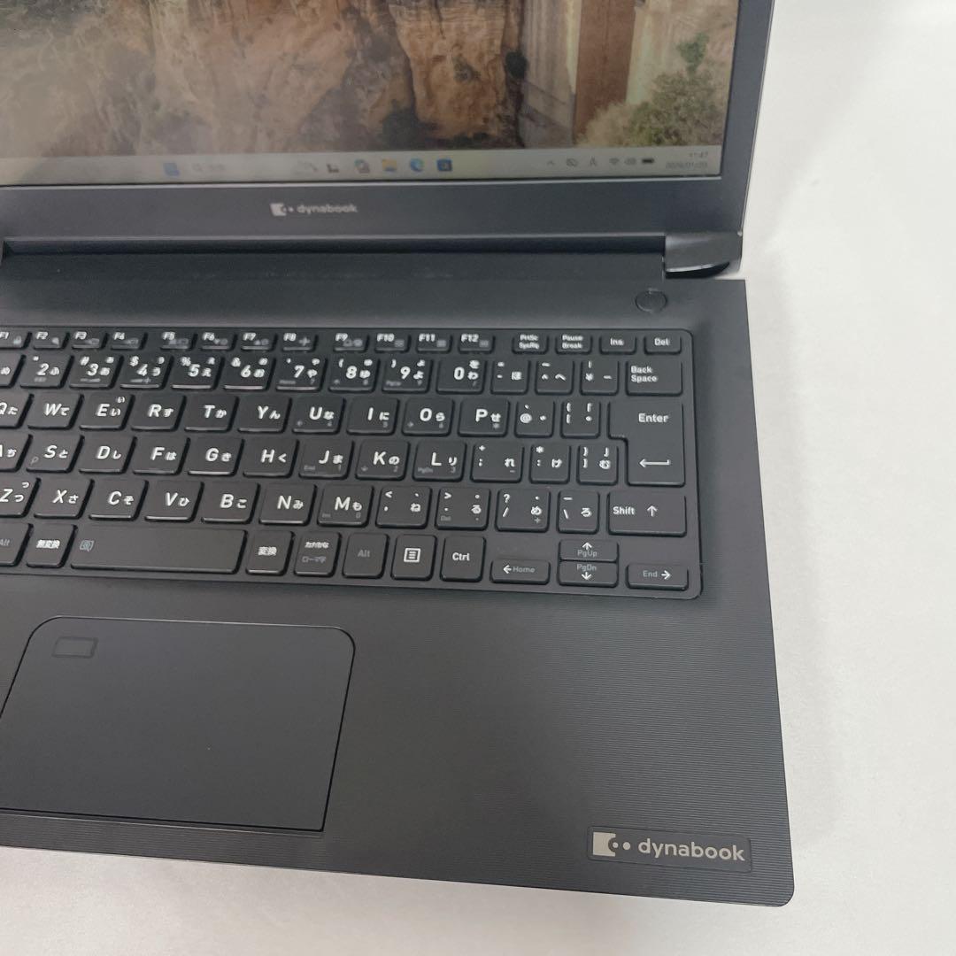 dynabook S73 高性能ノートパソコン 13インチ 東芝 持ち運びに