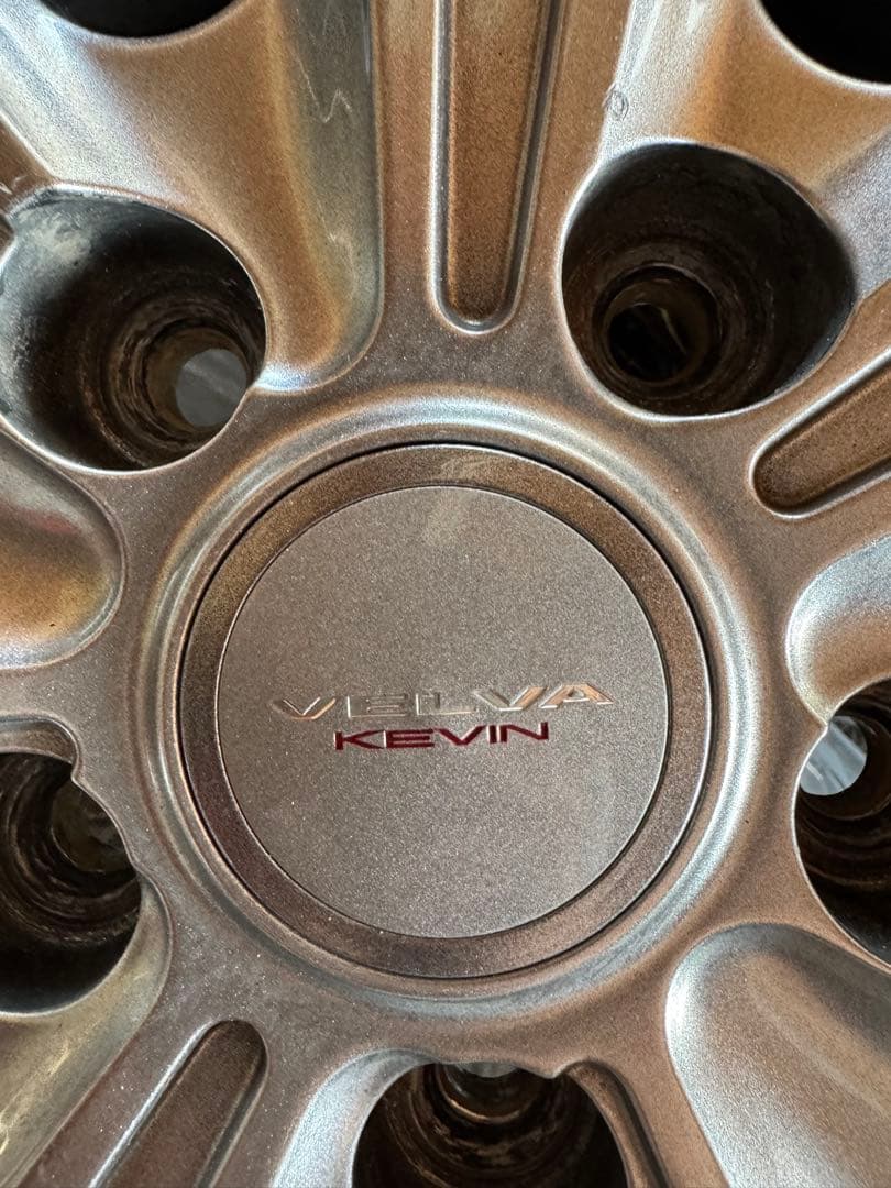 ノア 80系　スタッドレスタイヤ