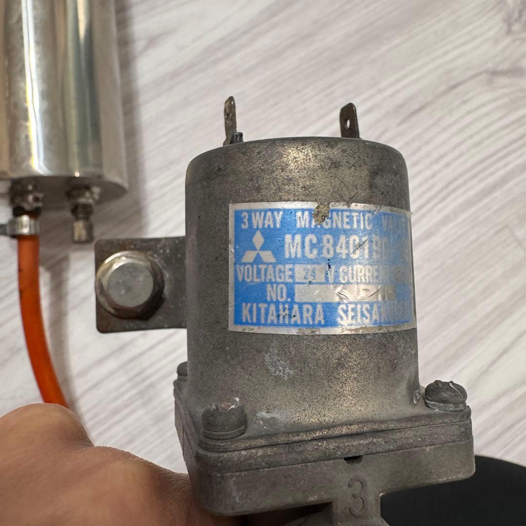 今週値引き‼️追加‼️三菱フソウ純正キシュンバルブ ふとめちゃん 配線 エアタンク