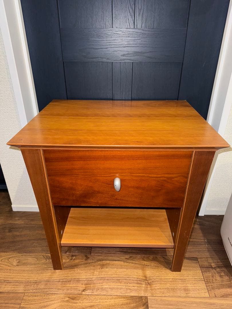 ① ボーコンセプト トランジット チェリー材 ナイトテーブル