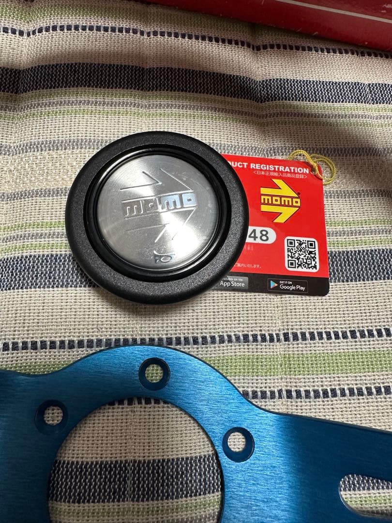 s*r様 momo ステアリング M-59 350mm 黒/青