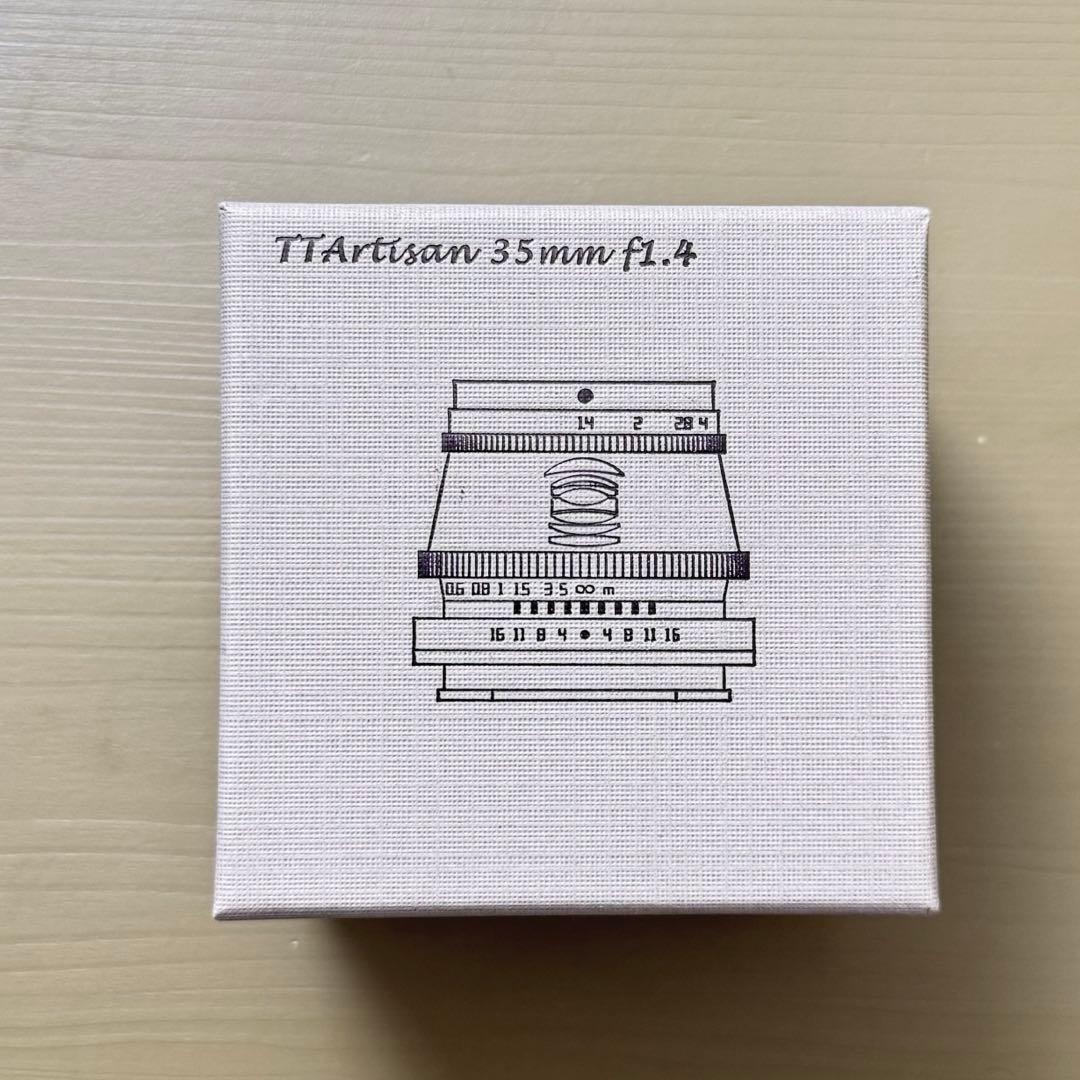 ほぼ新品TTArtisan 35mm f/1.4 CanonAPS-C銘匠光学