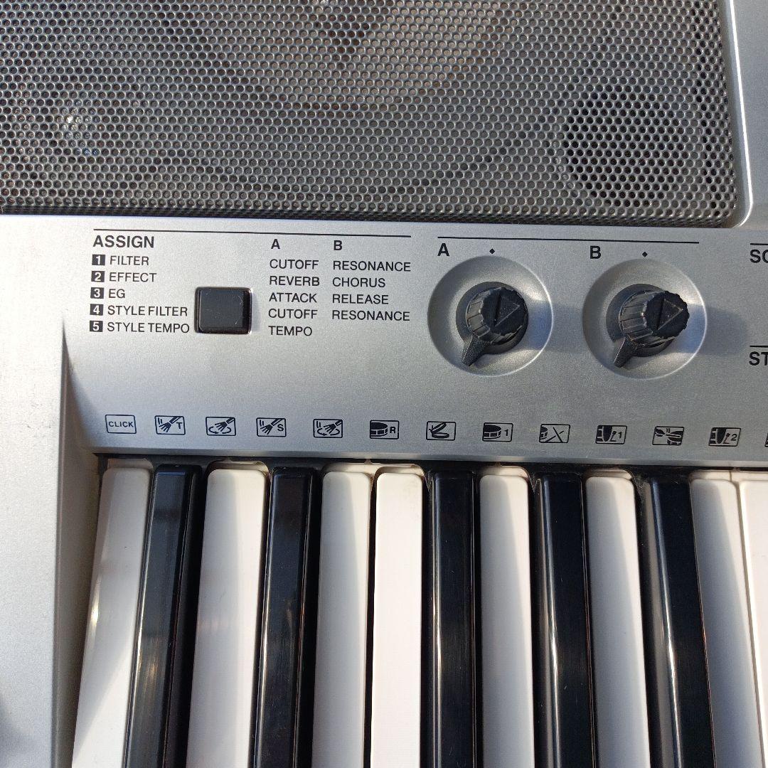 Yamaha PSR-E403 内蔵スピーカー付き
