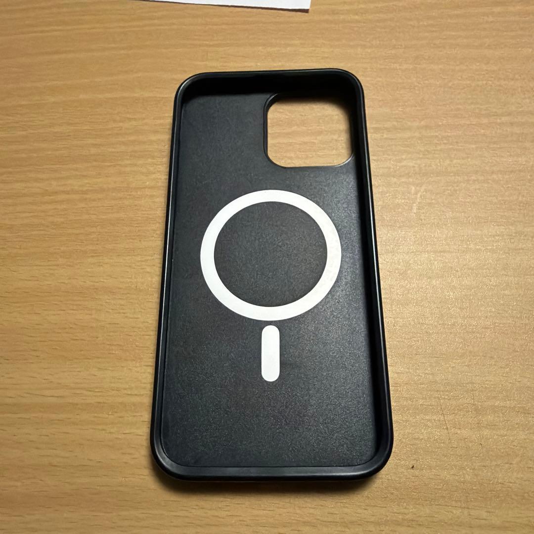 iPhone13 ProMax ゴールド　本体　ケース