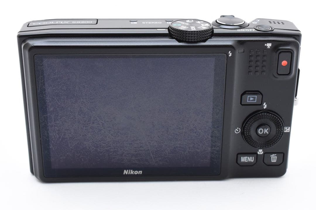 デジタルカメラ Nikon Coolpix S8200