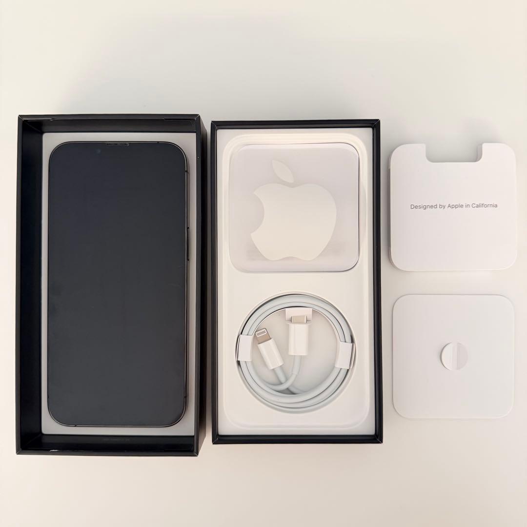【箱付き美品】Apple iPhone 13 Pro 256GB グラファイト