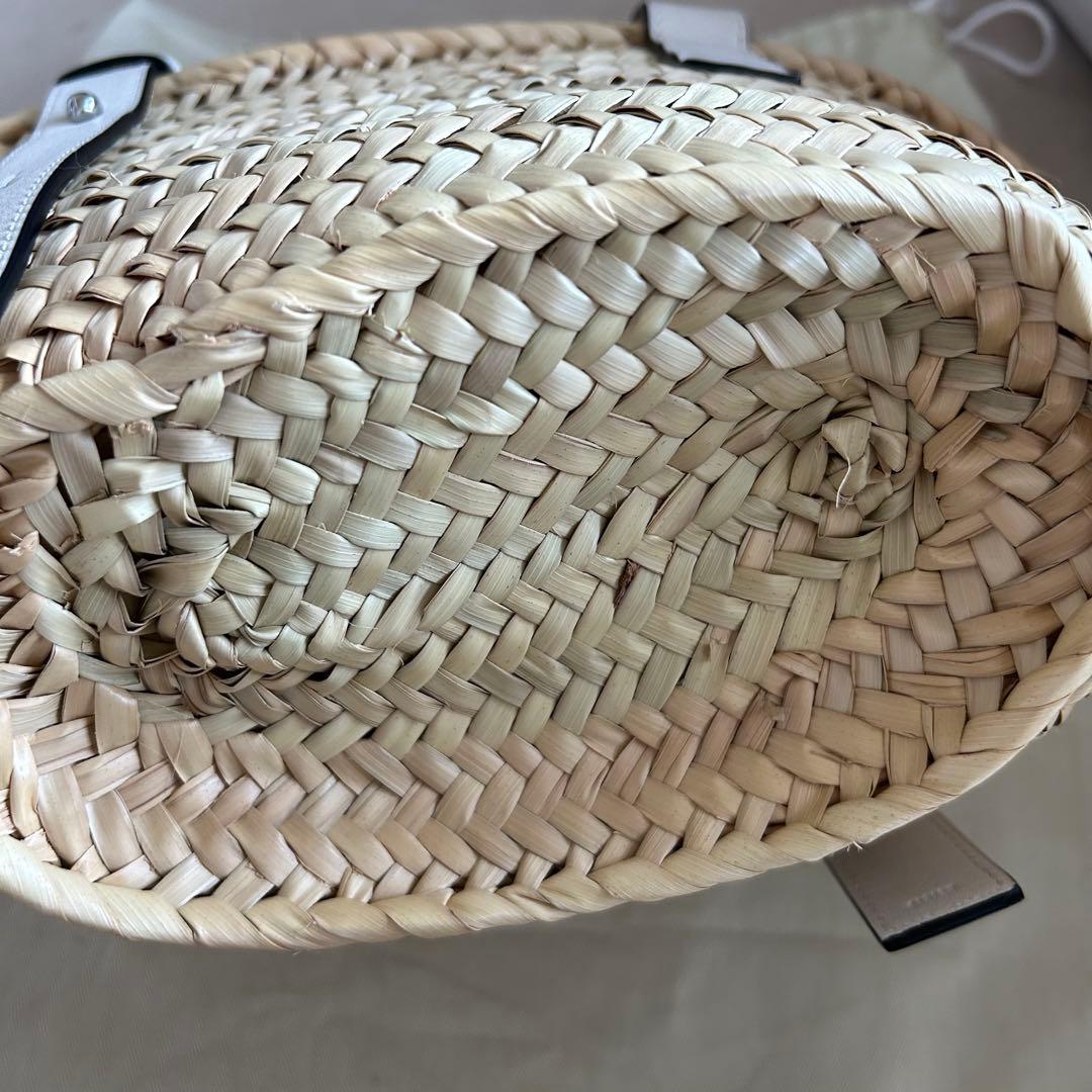 【m出品】LOEWE かごバッグ ホワイト　スモール