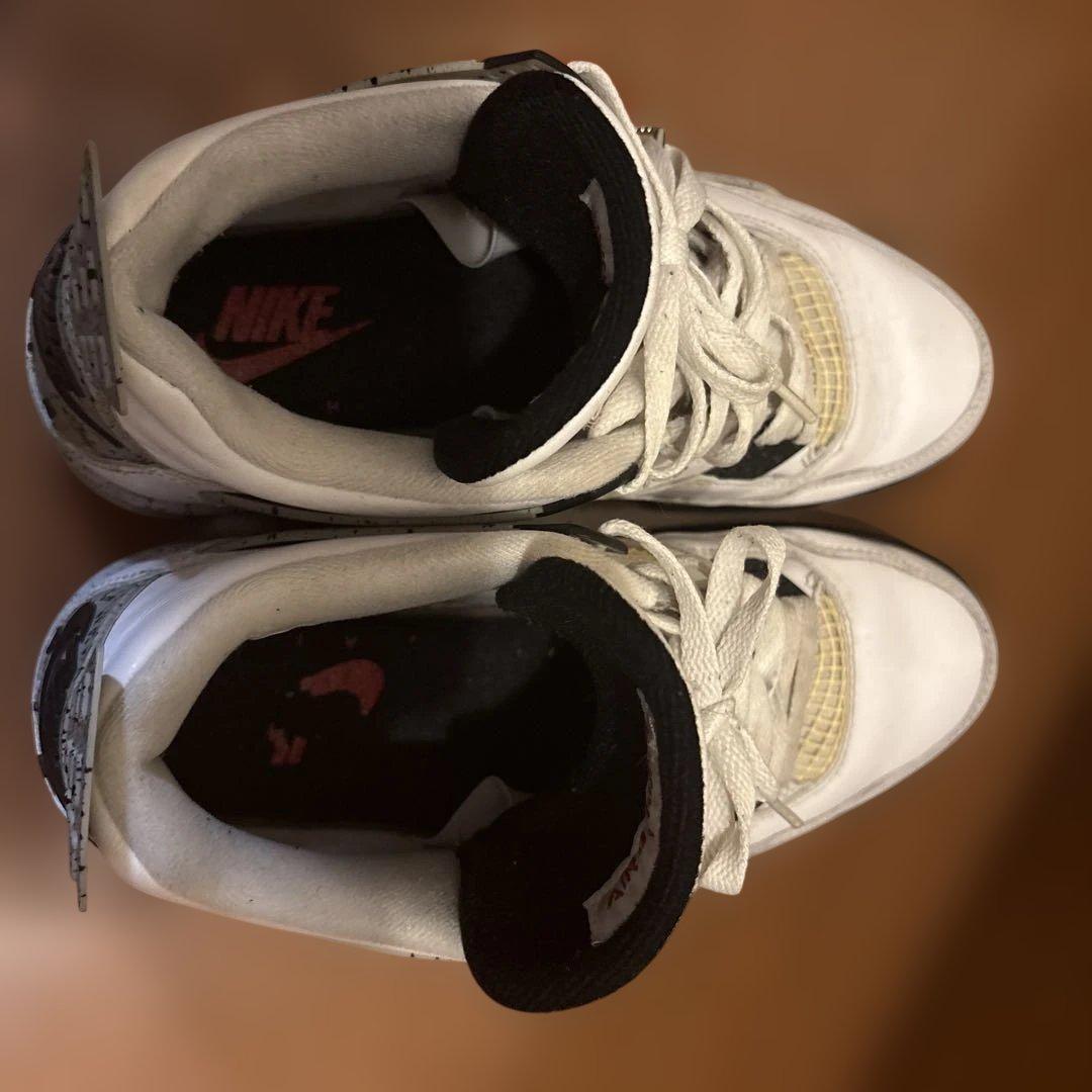 Air Jordan 4 Retro OG ホワイトセメント