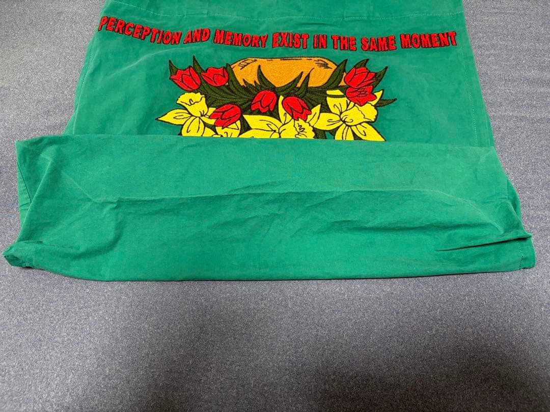 STONE  トートバッグ グリーン　刺繍ロゴ