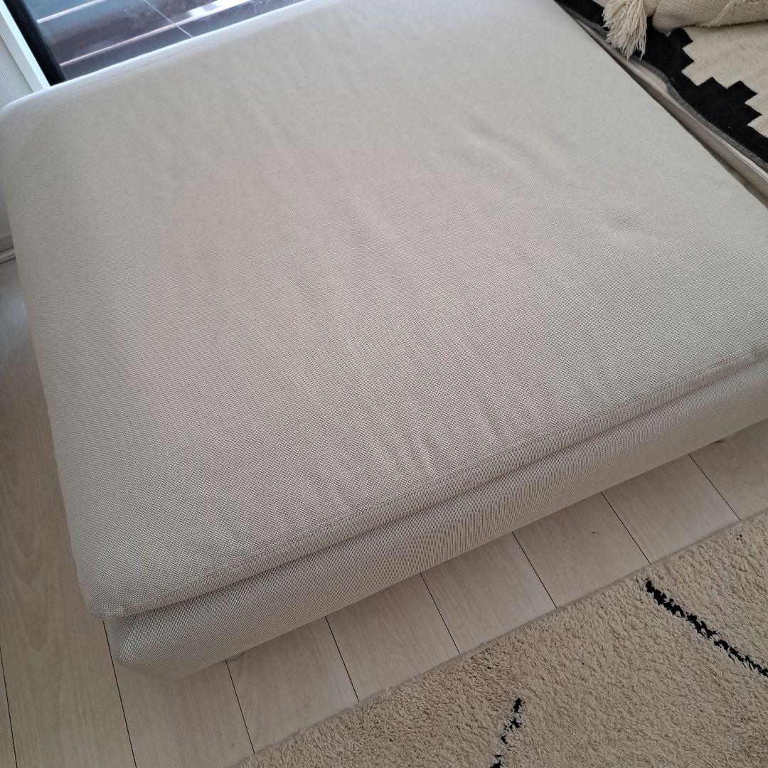 IKEA　ソーデルハムン　オットマン　ホワイトベージュ　超美品