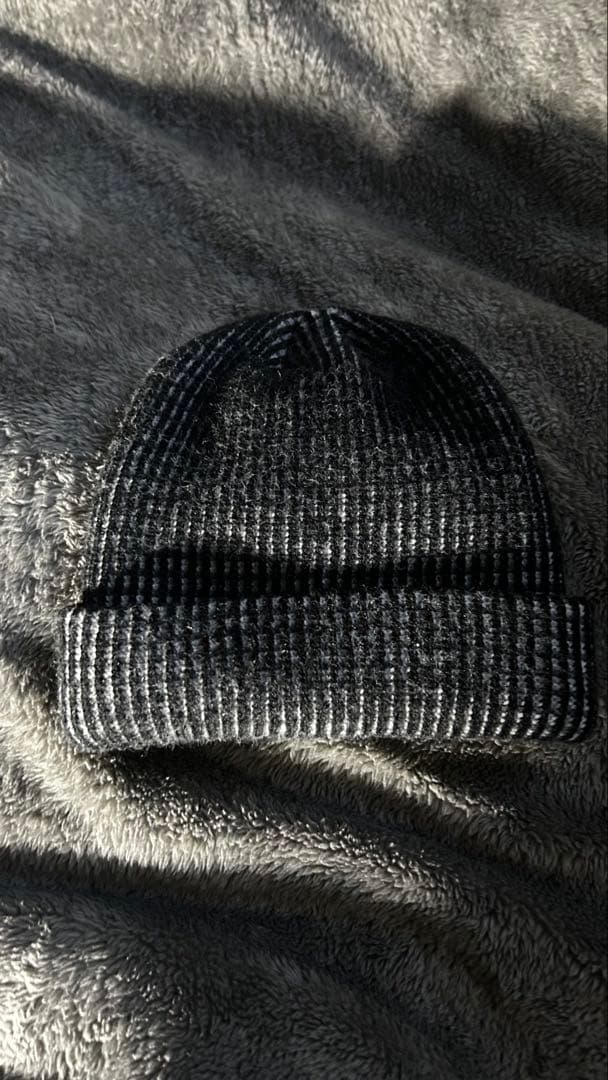 や*け様 NOAH ニット帽 ブラック・グレー