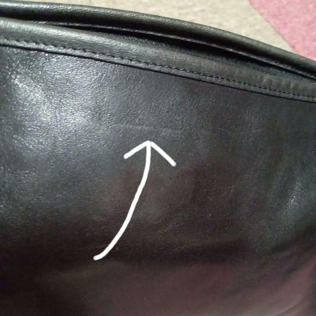 お値下げ中！ヒロフの黒レザー ドラム型ショルダーバッグ