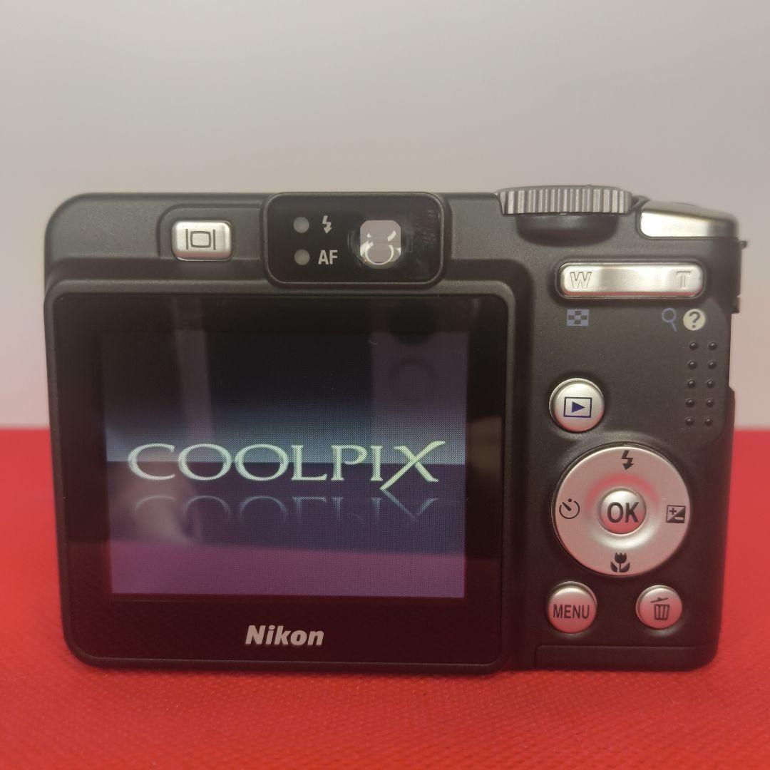 【動作確認済】Nikon ニコン COOLPIX P50 単３電池