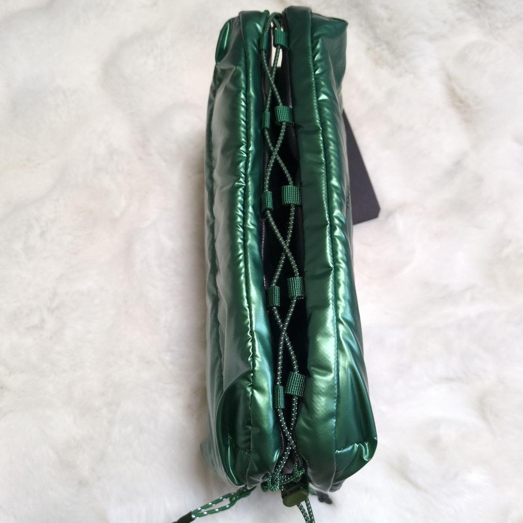 topologie トポロジー　ボトルサコッシュ　ラージ 緑