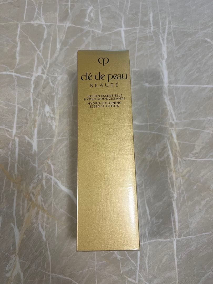 クレ・ド・ポーボーテ　ローションエサンシエルＡ