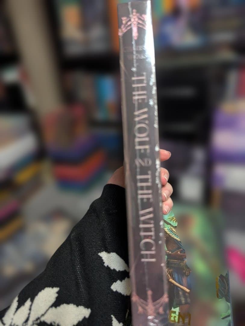 洋書 The Wolf and the Witch by Charissa Weaks