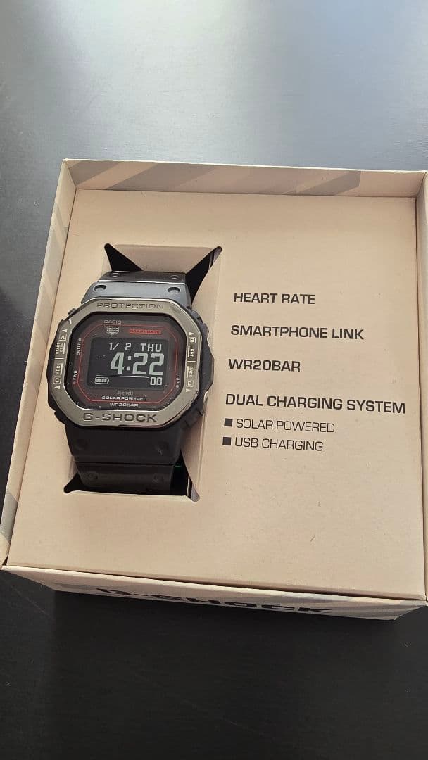 CASIO G-SHOCK DW-H5600MB-1A4JR メタルバンド付美品