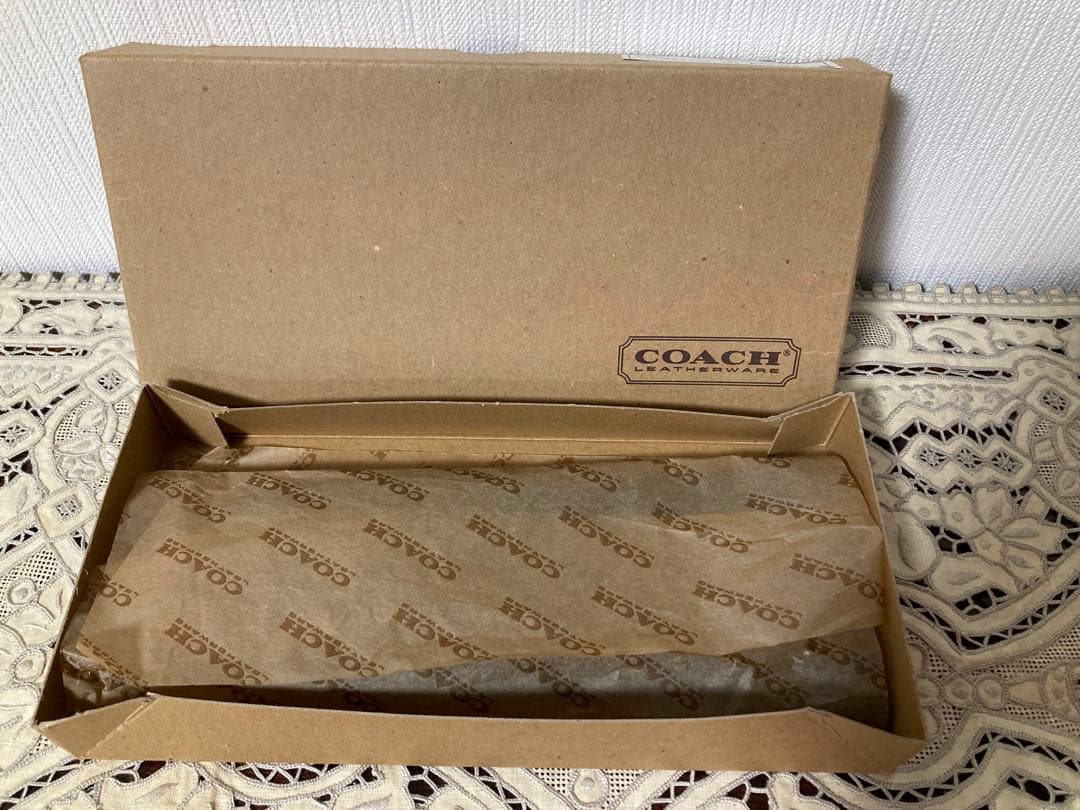 cho❗️ヴィンテージCOACH ブラック レザーシルクの裏地　ハンガリー製
