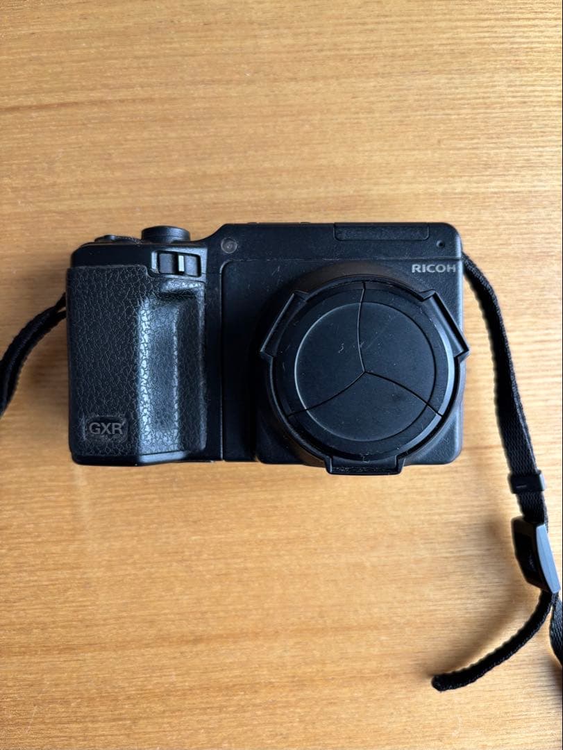 RICOH GXR コンパクトデジタルカメラ