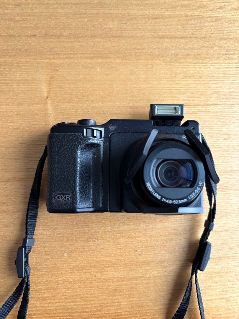 RICOH GXR コンパクトデジタルカメラ