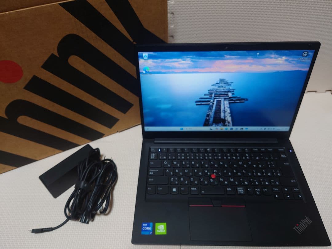 Thinkpad E14Gen2/i7-1165G7/16G/GPU有ゲーミング