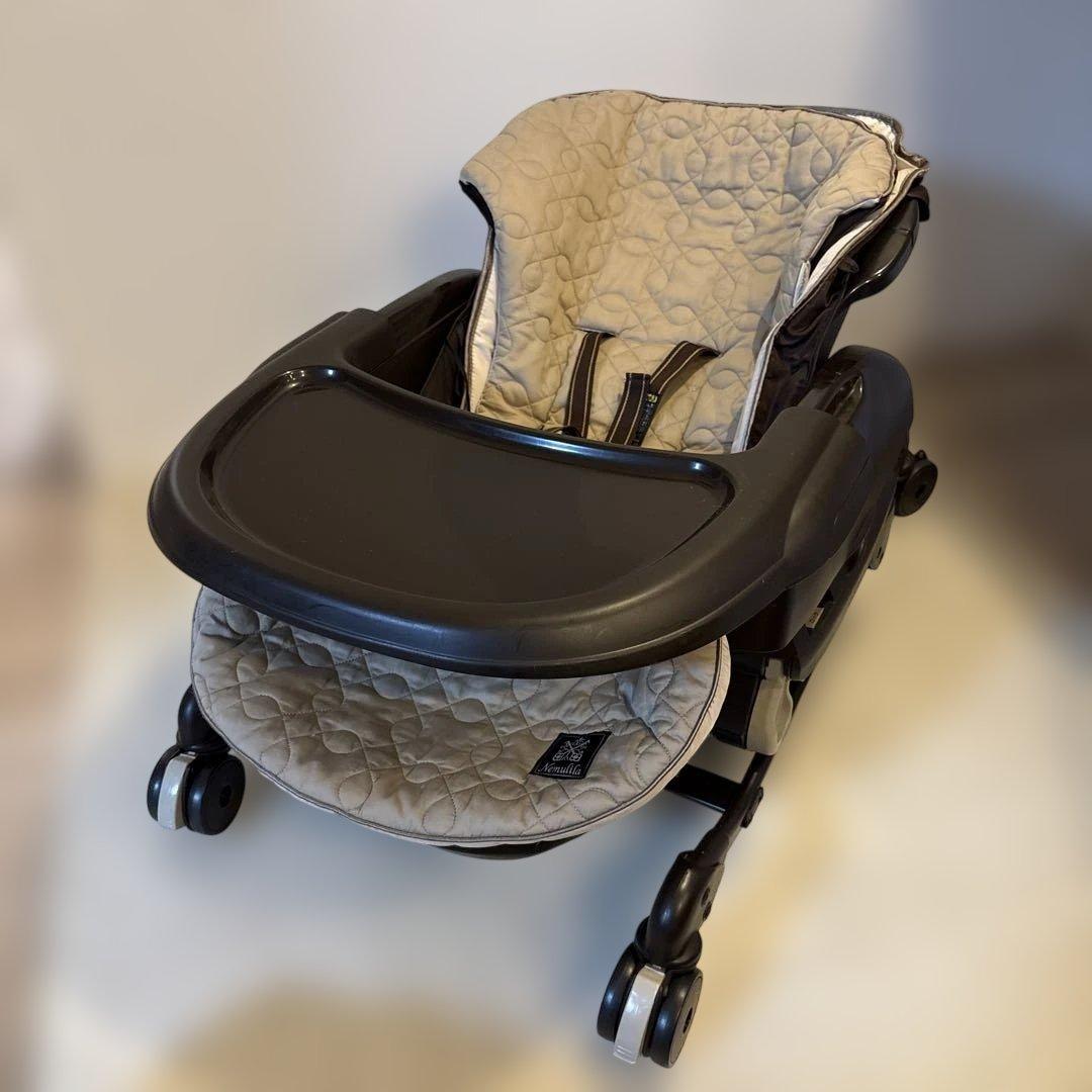 Combi コンビ ネムリラ オートスウィング 電動ハイローチェア