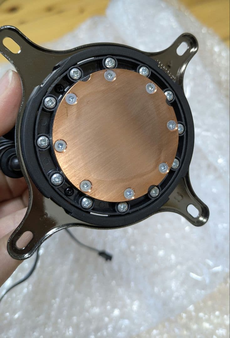 ASUS 水冷CPUクーラーTUF GAMING LC ARGBSERIES