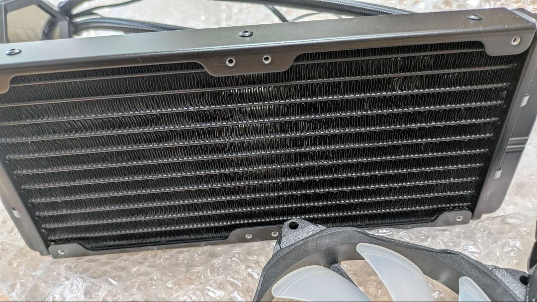 ASUS 水冷CPUクーラーTUF GAMING LC ARGBSERIES