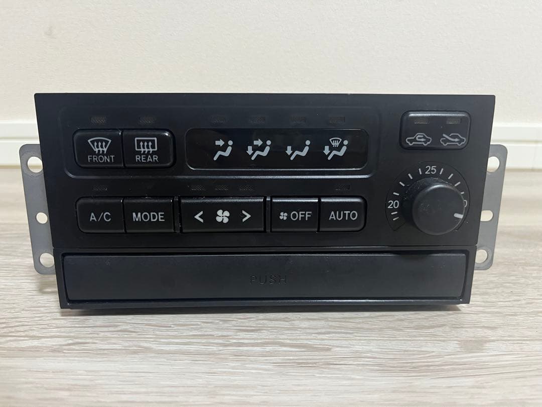 90系/95系ランドクルーザープラドA/Cエアコンコントロールパネル