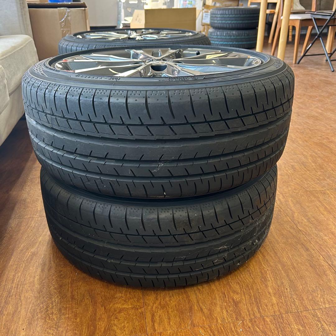 トヨタ カローラツーリング 純正ホイール　YOKOHAMA 215/45R17