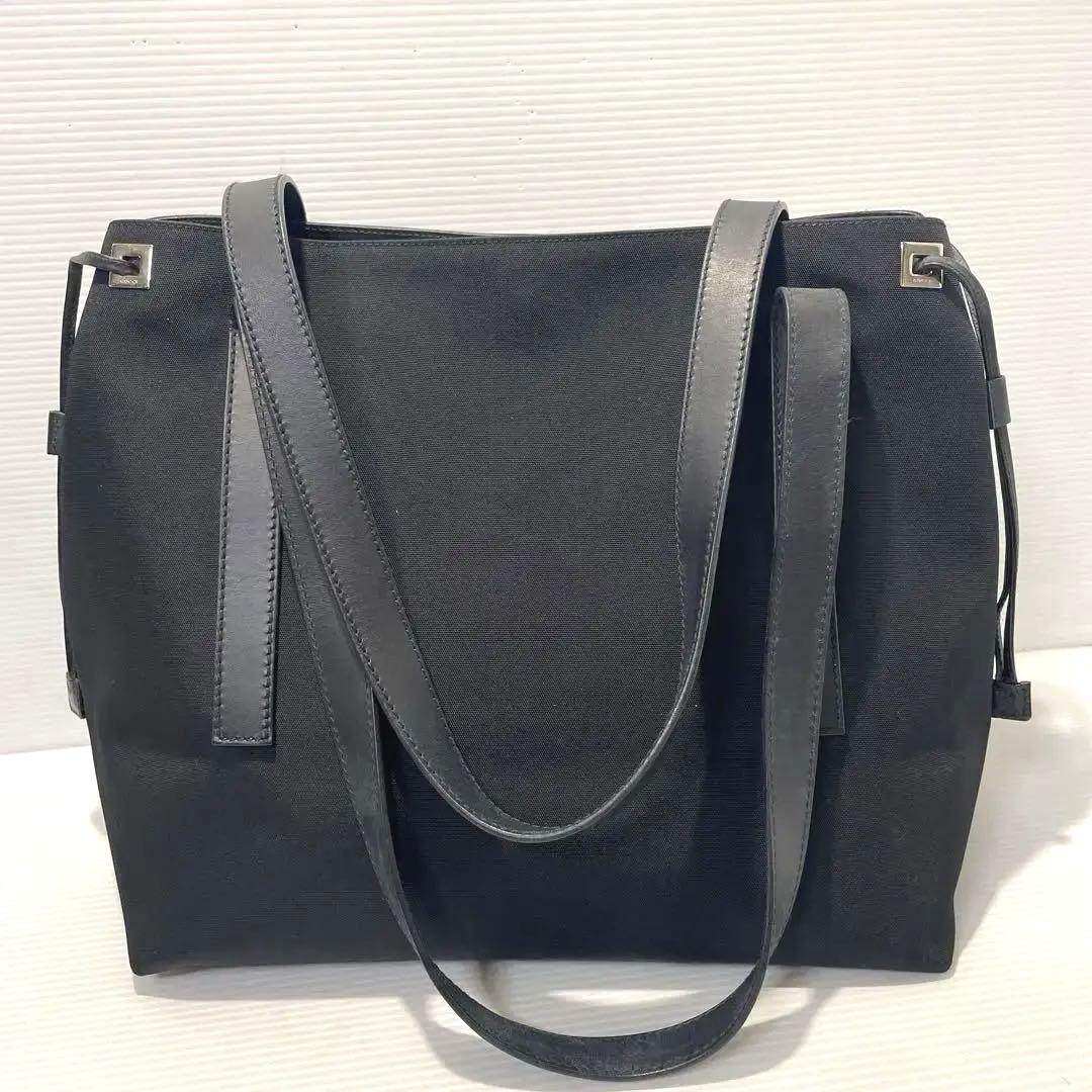 aa37■ ほぼ未使用 GUCCI グッチ ブラック トート肩掛け A4収納