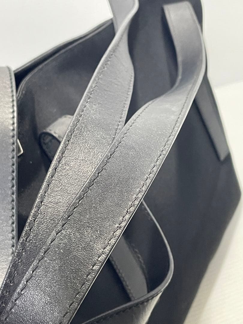 aa37■ ほぼ未使用 GUCCI グッチ ブラック トート肩掛け A4収納