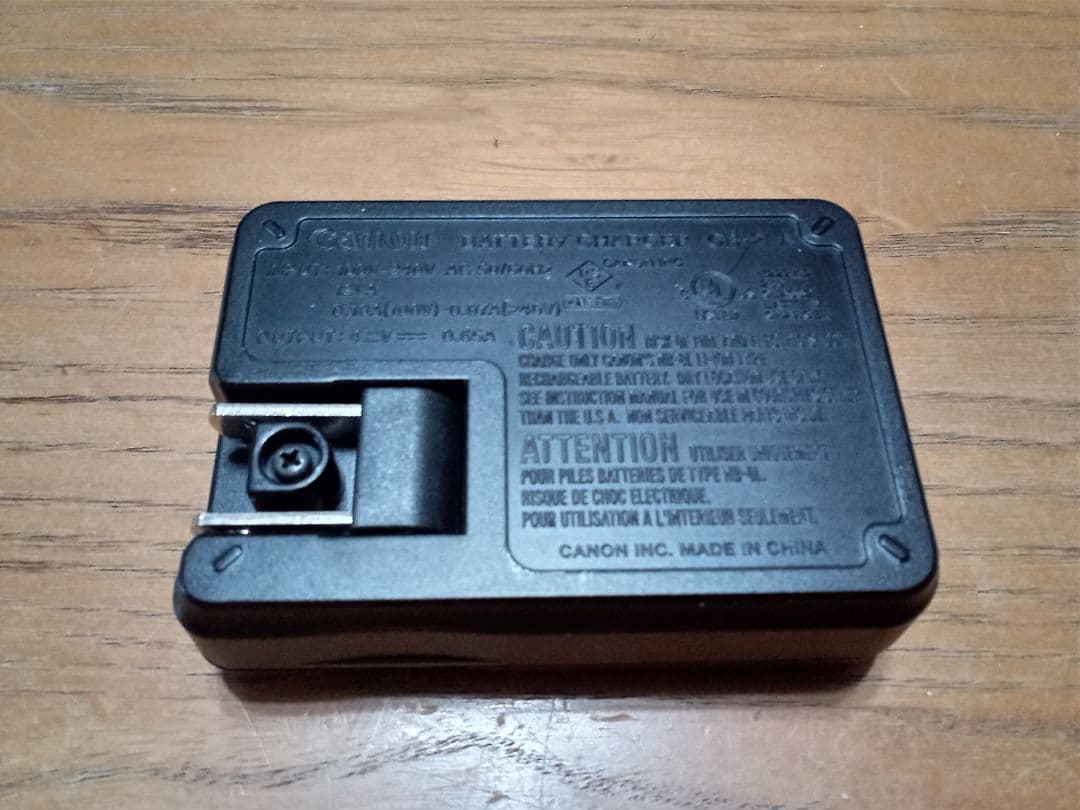 【動作確認済・美品】Canon PowerShot A2200 シルバー 箱付き