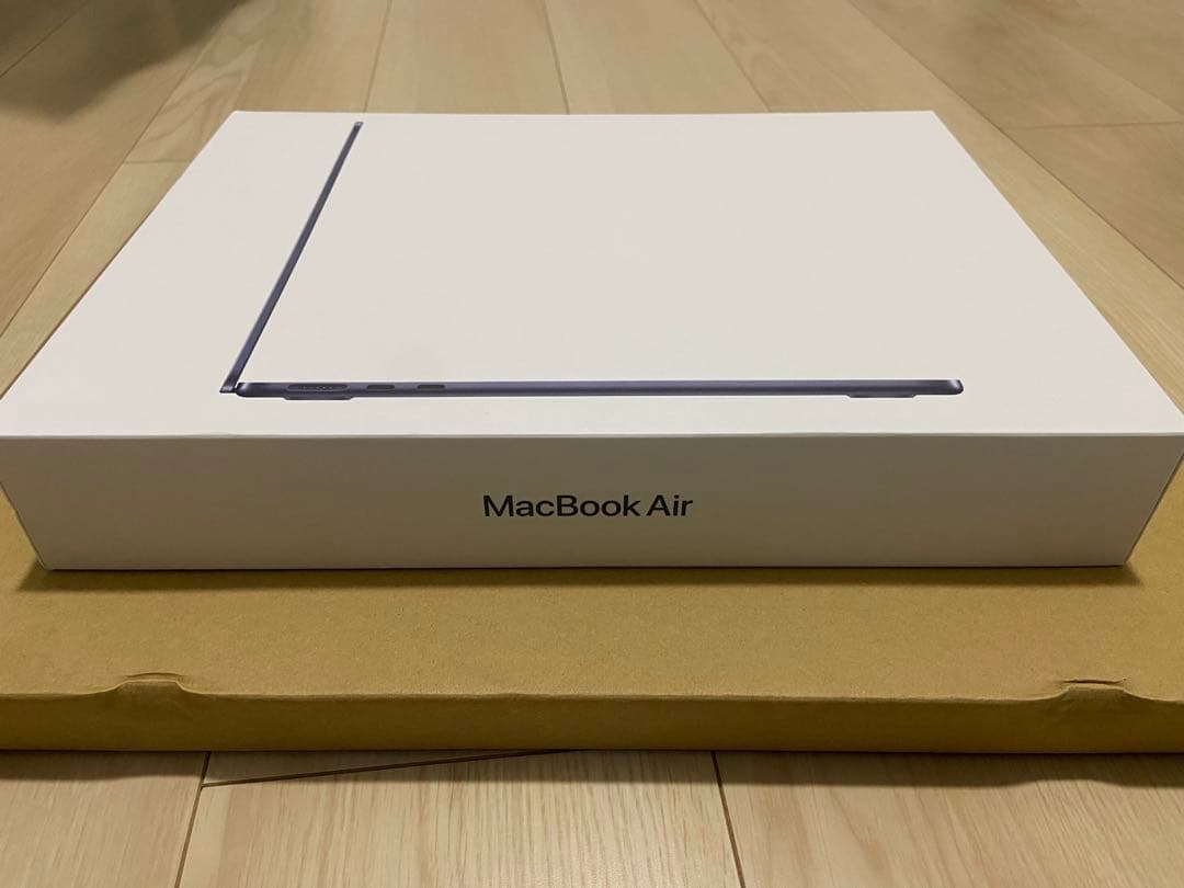 MacBook Air M2 ミッドナイト