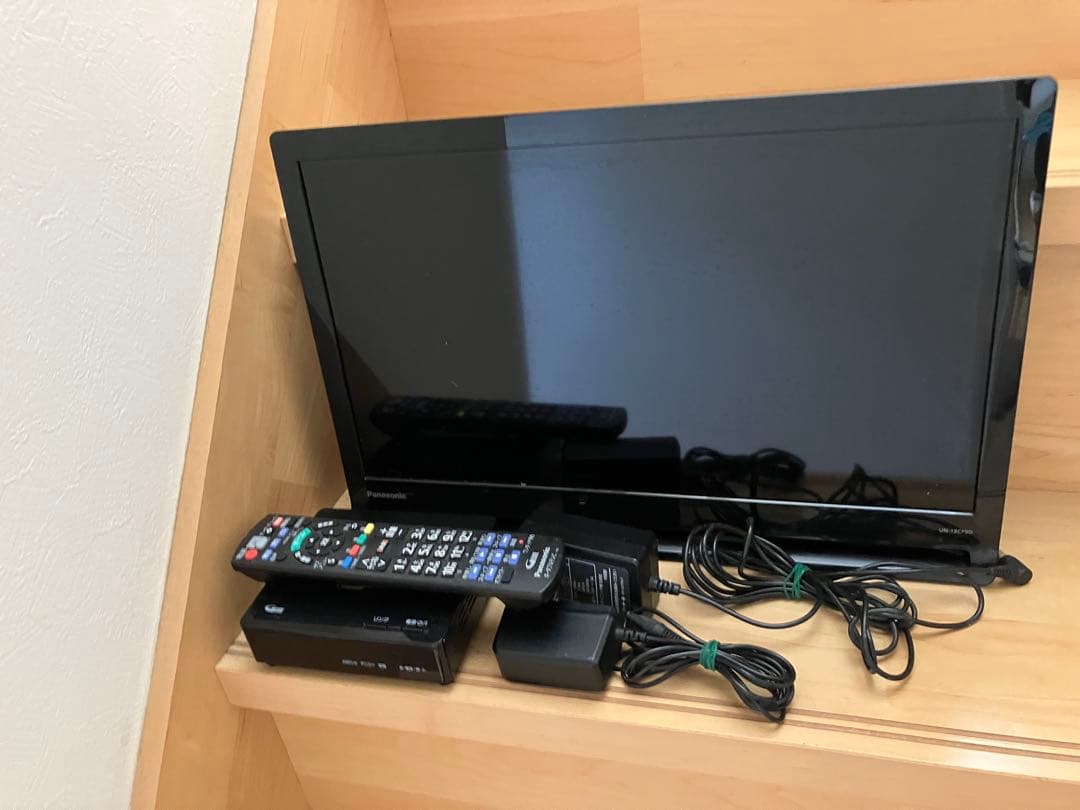 Panasonic 小型テレビ リモコン付 19CF9D HDMI USB接続