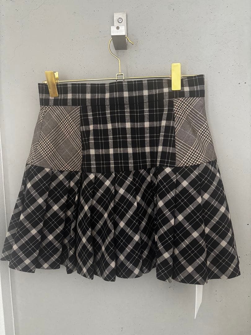 スカート Coco check pleats skirt M