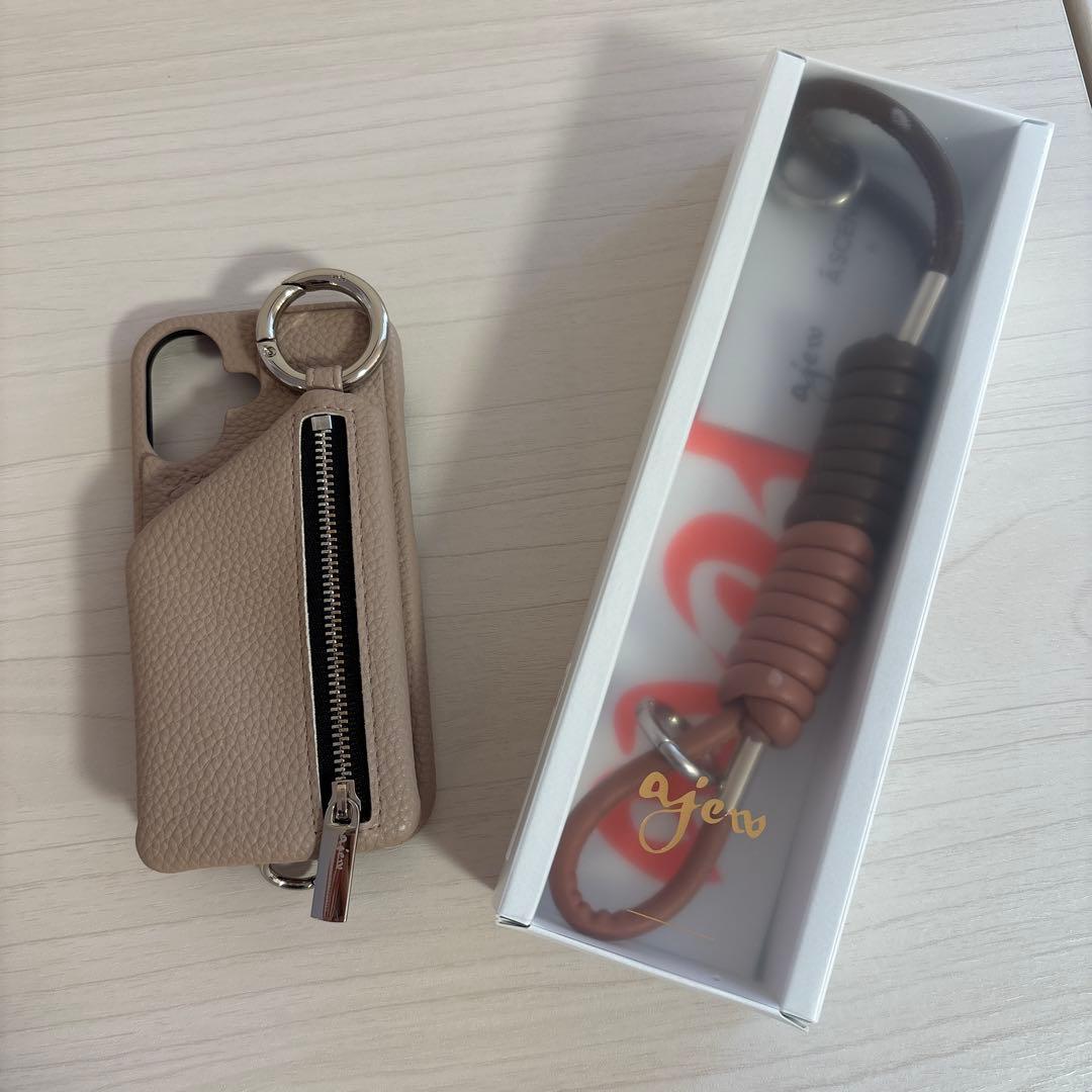 エジューiPhone16ケース、ストラップ