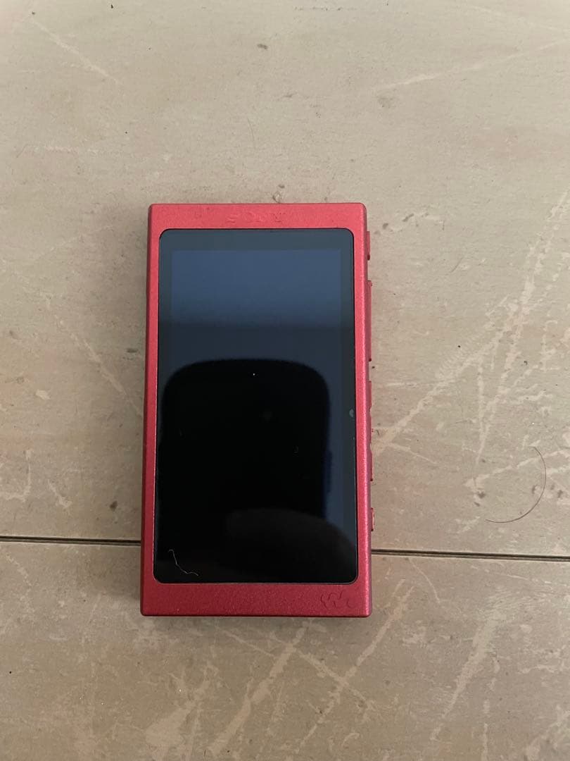 SONY ウォークマン レッド　NW-A36