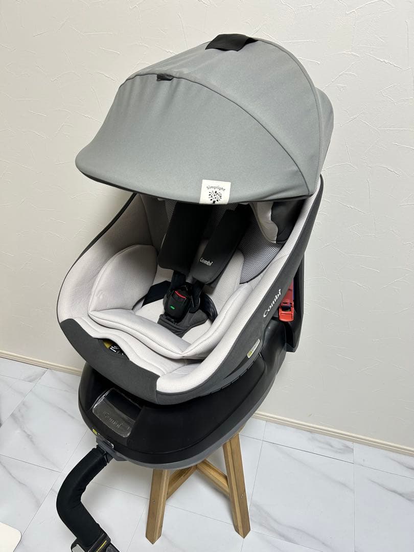 美品❗️コンビ クルムーヴスマート エッグショック simplight